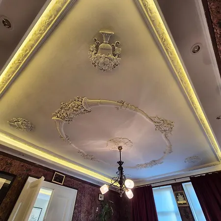 Sophie - 75 Sqm - Free Car Garage Apartman Szarajevó