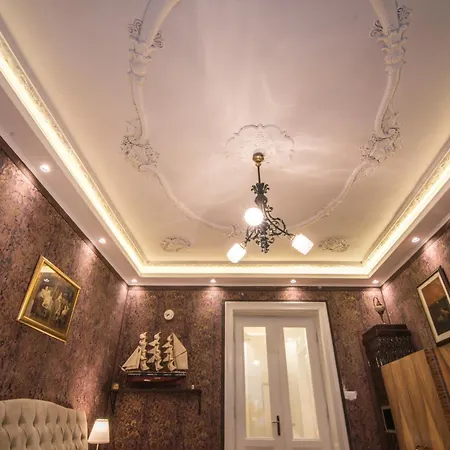 Sophie - 75 Sqm - Free Car Garage Appartamento Sarajevo