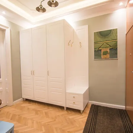 Appartamento Sophie - 75 Sqm - Free Car Garage *